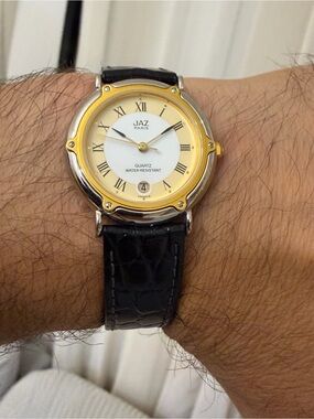 Vintage JAZ Paris Two-Tone Unisex Watch X5 XM8/6 Round Roman Date 31mm-33mm